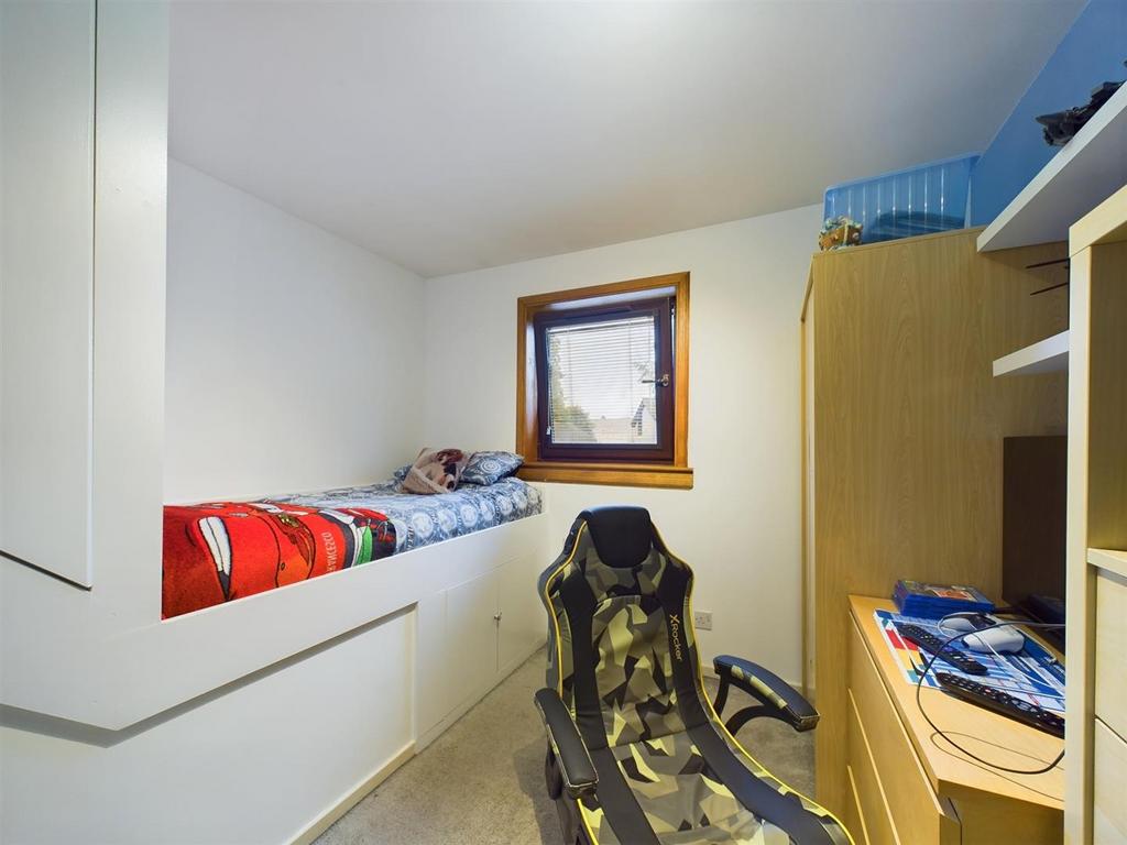 CAM01486 G0-PR0494-STILL022.jpg