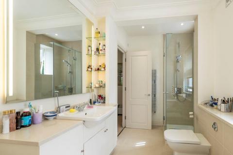 30 Elm Tree Road, London, NW8 9JP
