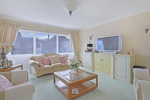 3 bedroom townhouse for sale, Palmerston Road, Buckhurst Hill, IG9