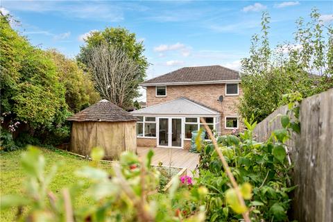 3 bedroom semi-detached house for sale, Magdalen Close, Daventry, Northamptonshire, NN11