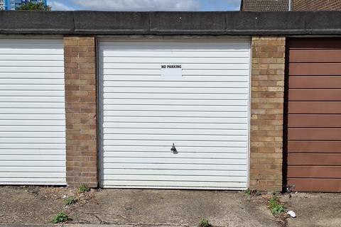 53 Axe Close, Luton, LU3 3LT