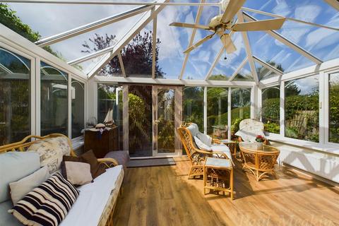 67 Littleheath Road, South Croydon, CR2 7SJ