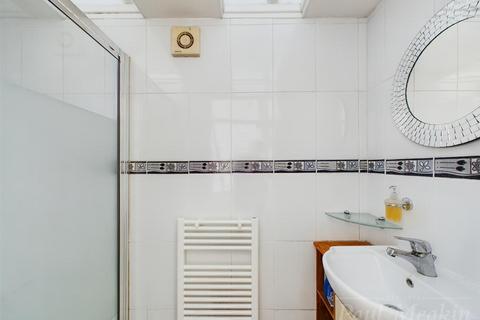 67 Littleheath Road, South Croydon, CR2 7SJ