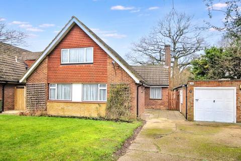 4 bedroom chalet for sale, BARN MEADOW LANE, GREAT BOOKHAM, KT23