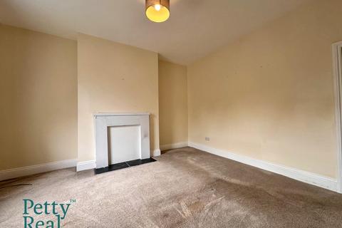 3 bedroom terraced house for sale, Gisburn Road, Barrowford