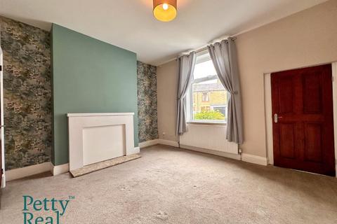 3 bedroom terraced house for sale, Gisburn Road, Barrowford