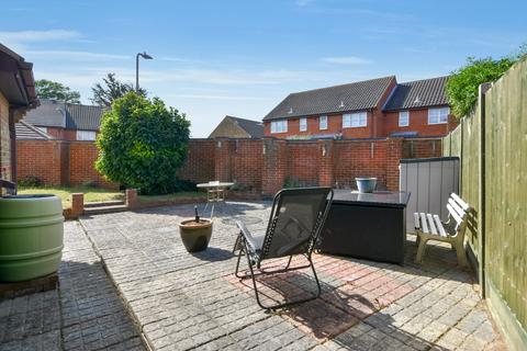 11 Colne Drive, Shoeburyness, Southend-on-sea, SS3 8XP