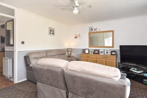 11 Colne Drive, Shoeburyness, Southend-on-sea, SS3 8XP
