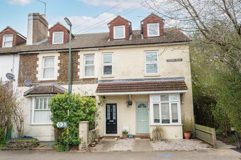 undefined, Station Road, Horsham, RH13