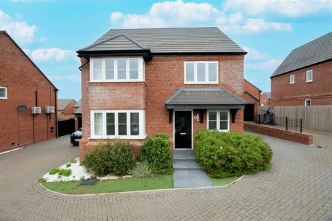 4 bedroom detached house for sale, Stainer Avenue, Wellingborough