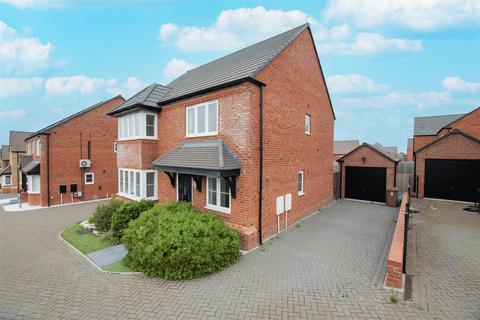 4 bedroom detached house for sale, Stainer Avenue, Wellingborough