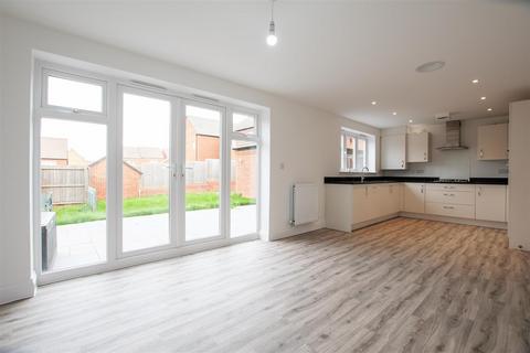 4 bedroom detached house for sale, Stainer Avenue, Wellingborough