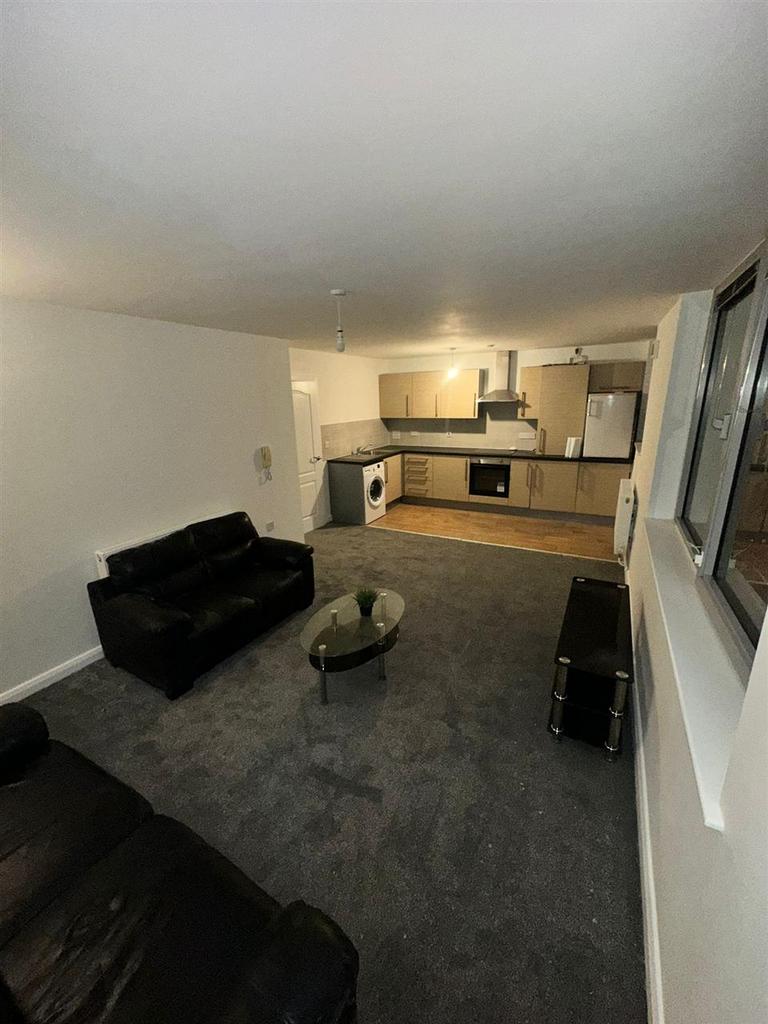 Apartment in Liverpool, Pride Quarter, Vauxhall - View 3