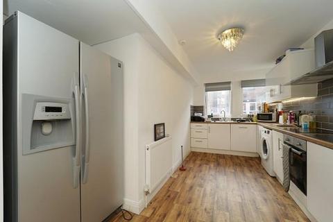 7 bedroom terraced house for sale, Headingley Mount, Leeds LS6