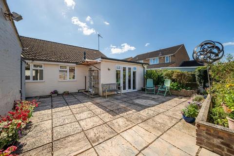 3 bedroom detached bungalow for sale, Bicester,  Oxfordshire,  OX26