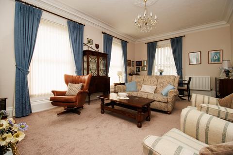 1 bedroom apartment for sale, The Crescent, Filey YO14