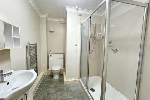 1 bedroom flat for sale, Winchester