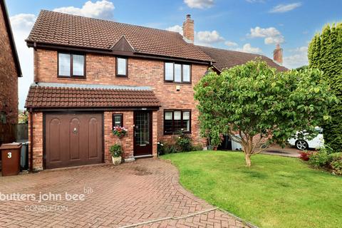 4 bedroom detached house for sale, Wellington Close, Congleton