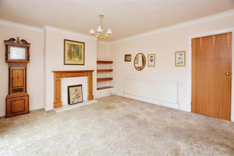 3 bedroom terraced house for sale, West Common Crescent, Scunthorpe