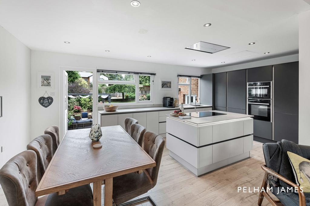 Dining Area and Kitchen, Silver Trees, Wansford