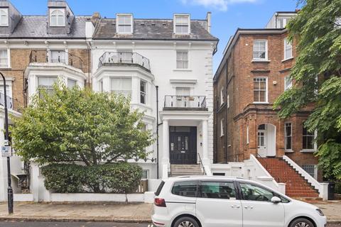 2 bedroom flat to rent, Adamson Road, Belsize Park NW3