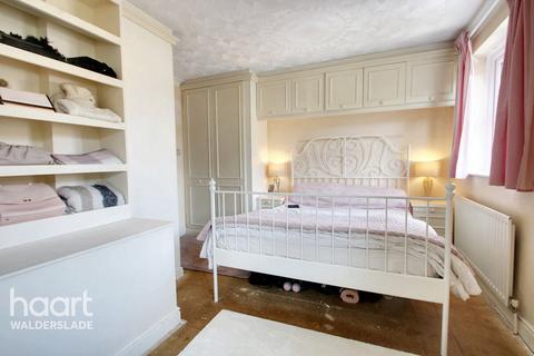 24 Highgrove Road, Chatham, ME5 7QE