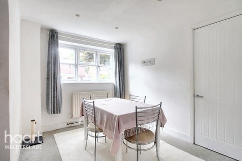 24 Highgrove Road, Chatham, ME5 7QE