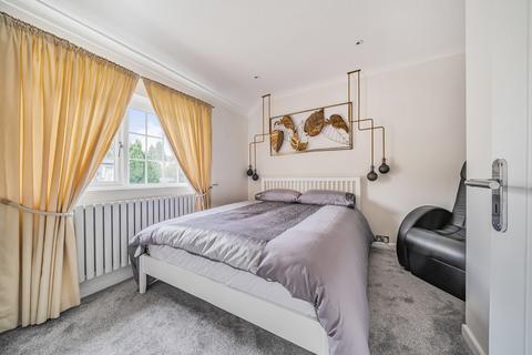 38 Broom Avenue, Orpington, BR5 3BU