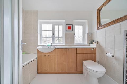 38 Broom Avenue, Orpington, BR5 3BU