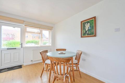 1 bedroom maisonette to rent, NORTHCOTE CRESCENT, Ockham, Leatherhead, KT24