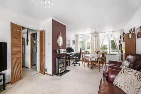 2 bedroom end of terrace house for sale, Gatward Close, London