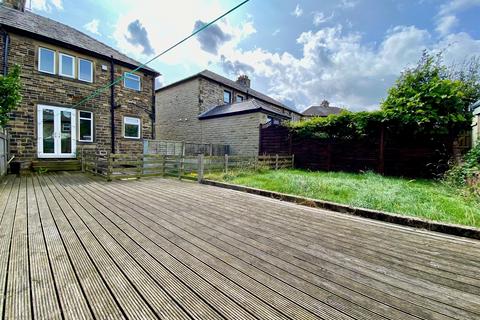 3 bedroom semi-detached house for sale, Crestfield Avenue, Elland