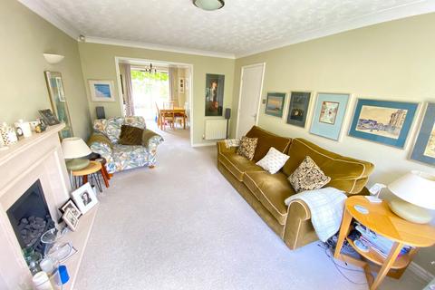 40 Cavendish Way, Royton, Oldham, OL2 5DQ