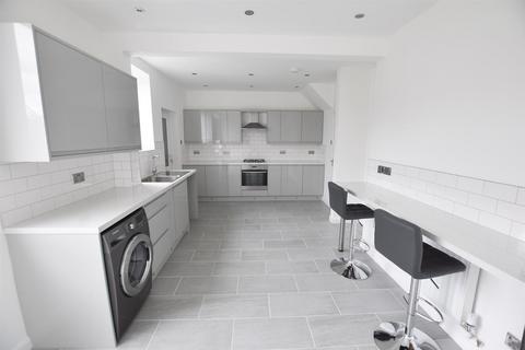 4 bedroom house for sale, New Parks Boulevard, Leicester