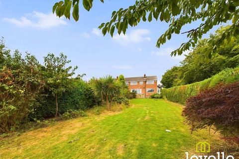 4 bedroom semi-detached house for sale, Ferriby High Road, East Riding of Yorkshire HU14