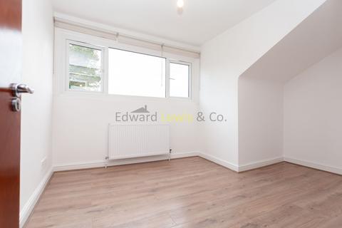 2 bedroom flat to rent, Alkham Road, London N16