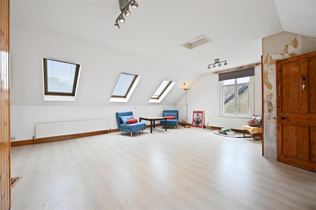 WH - 10 Dalmeny Road - Bedroom F3 (1).jpg