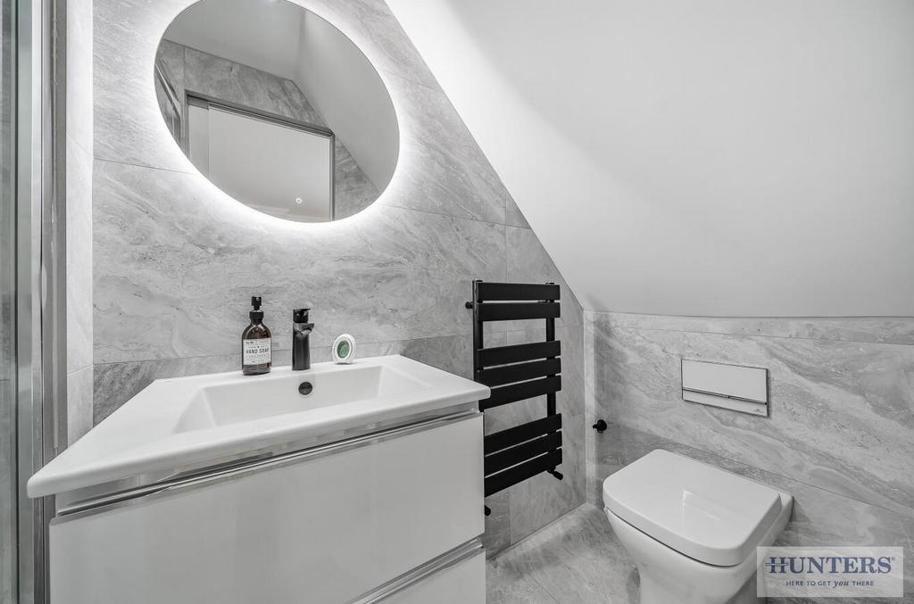 En Suite Shower Room View 2
