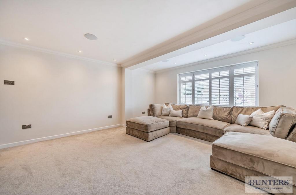 Extended Lounge View 3