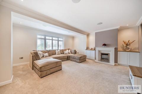 23 Meyer Road, Erith, DA8 3SJ