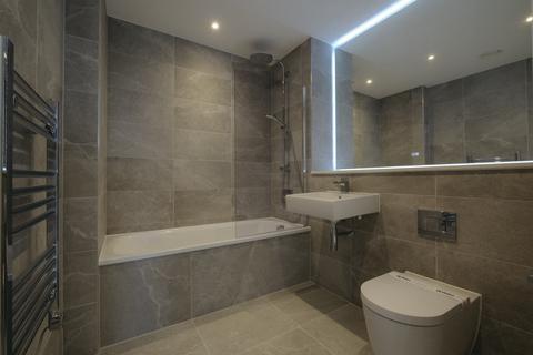 2 bedroom flat to rent, Viadux, Manchester, UK