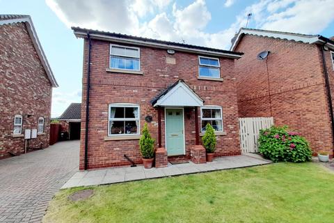 3 bedroom detached house for sale, Drovers End, Beckingham, Doncaster, DN10 4FD