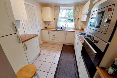 3 bedroom detached house for sale, Drovers End, Beckingham, Doncaster, DN10 4FD