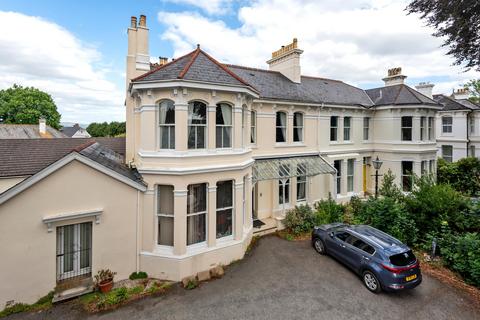 3 bedroom flat for sale, Mannamead Road, Plymouth PL3