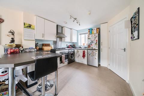 5 Emerald Place, Bishops Cleeve, Cheltenham, GL52 7ZA