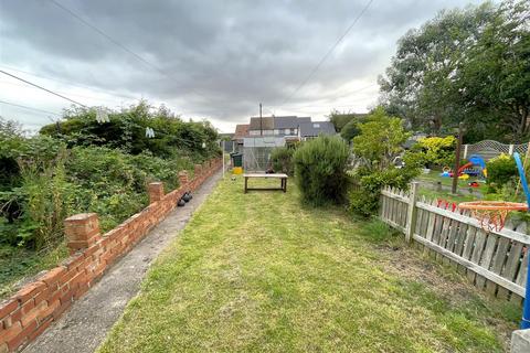 2 bedroom terraced house for sale, Main Road, Barnstone