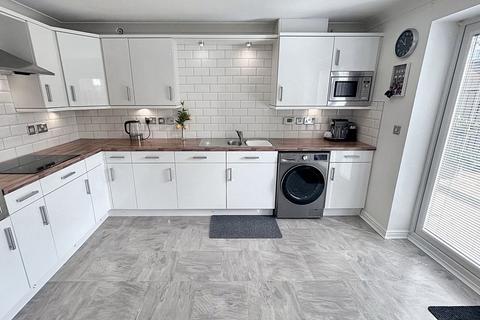 26 Rothbury Drive, Ashington, NE63 8TQ