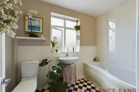 10 Telcote Way, Ruislip, HA4 9NR