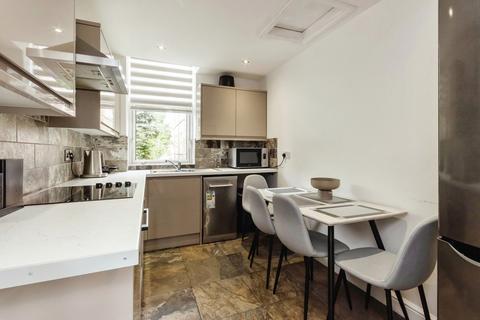 Flat 8, The Regent Hine Hall, Mapperley, Nottingham, NG3 5PD