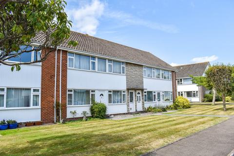 2 bedroom ground floor flat for sale, Bure Park, Mudeford, Christchurch, BH23